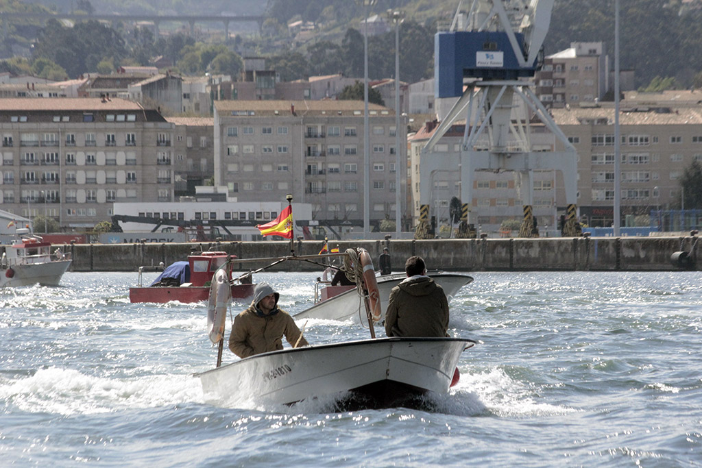 GALERÍA. Tremendo enfado de la flota de bajura con la Unión Europea