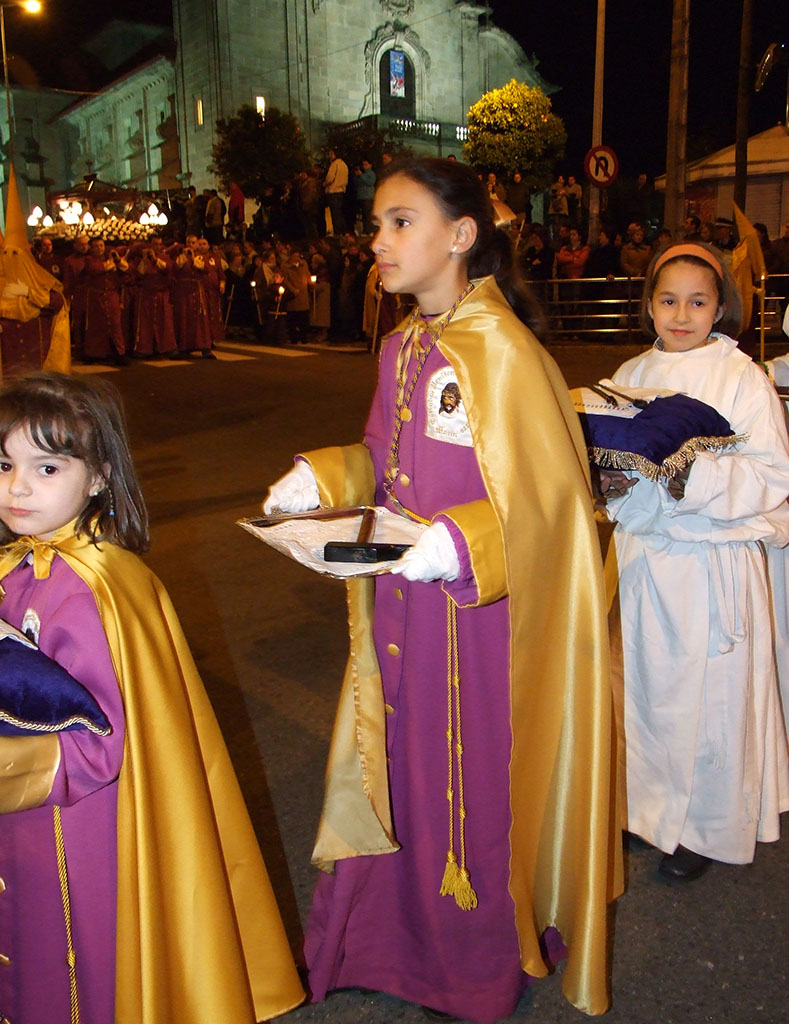 La cofradía del Santo Sepulcro se prepara para Semana Santa